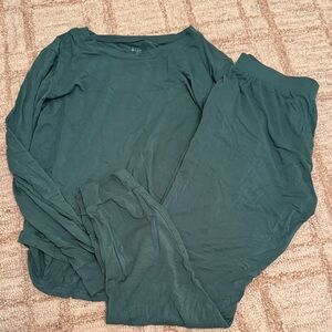 Kyte BABY Women's Pajama Jogger Set in Dark Green